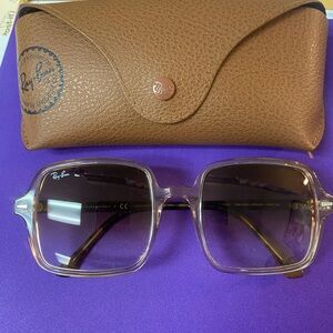 Ray ban Square II; Frame: light brown gradient